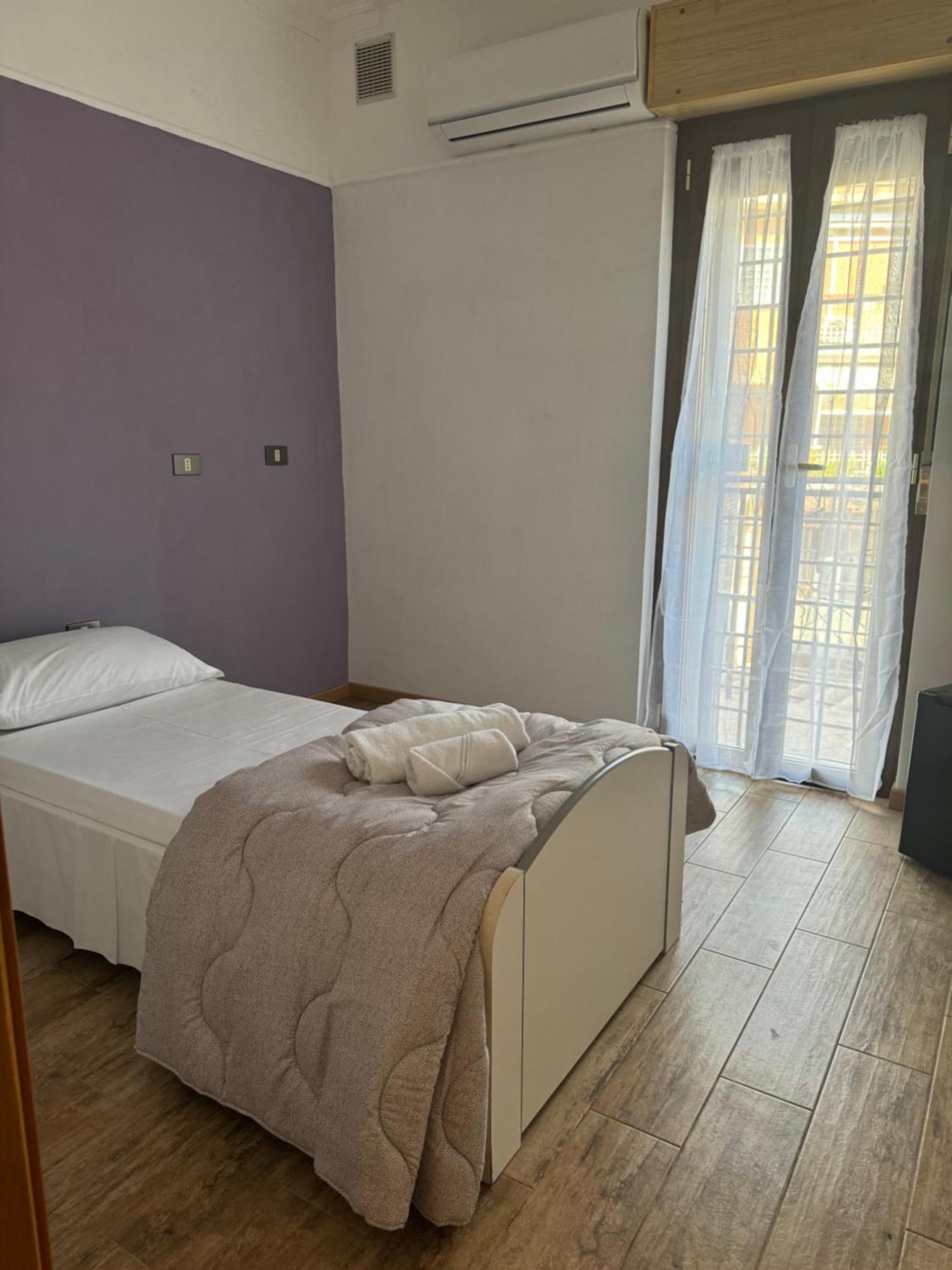 La Villetta Fiera Airport — Foto 1